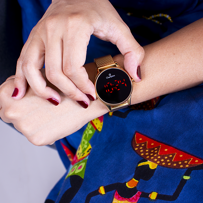Relógio Champion Feminino Dourado Digital Led Vermelho CH40133V Colar e Brincos - 4