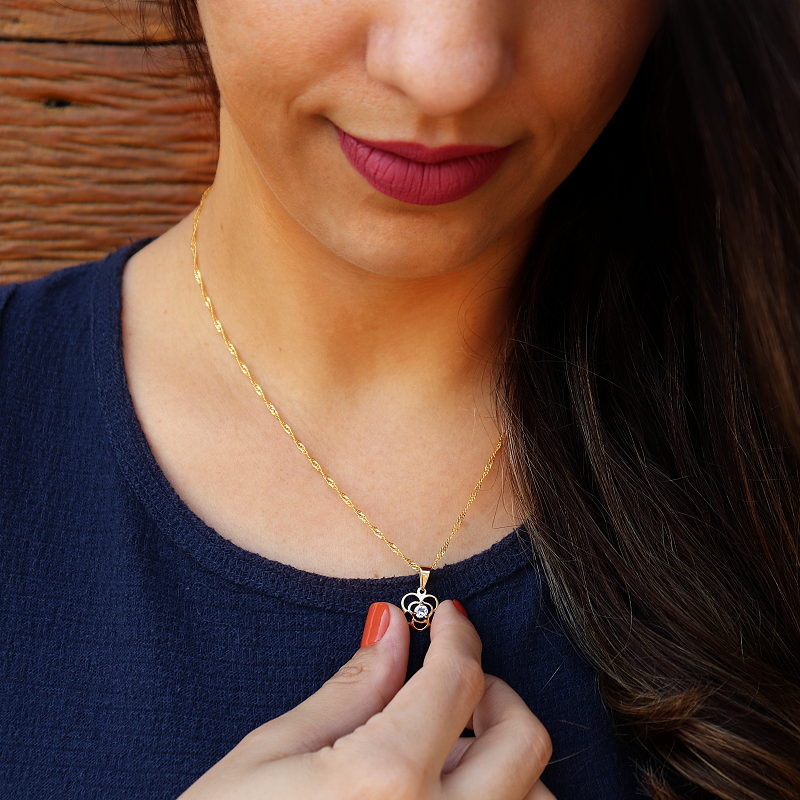 Kit Conjunto de Semijoia Flor Vazada Com Zircônia Banhado a Ouro 18K - 3