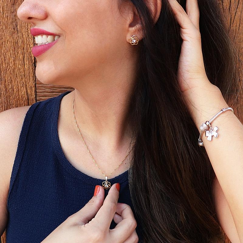 Kit Conjunto de Semijoia Flor Vazada Com Zircônia Banhado a Ouro 18K - 4