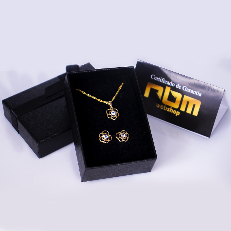 Kit Conjunto de Semijoia Flor Vazada Com Zircônia Banhado a Ouro 18K - 5