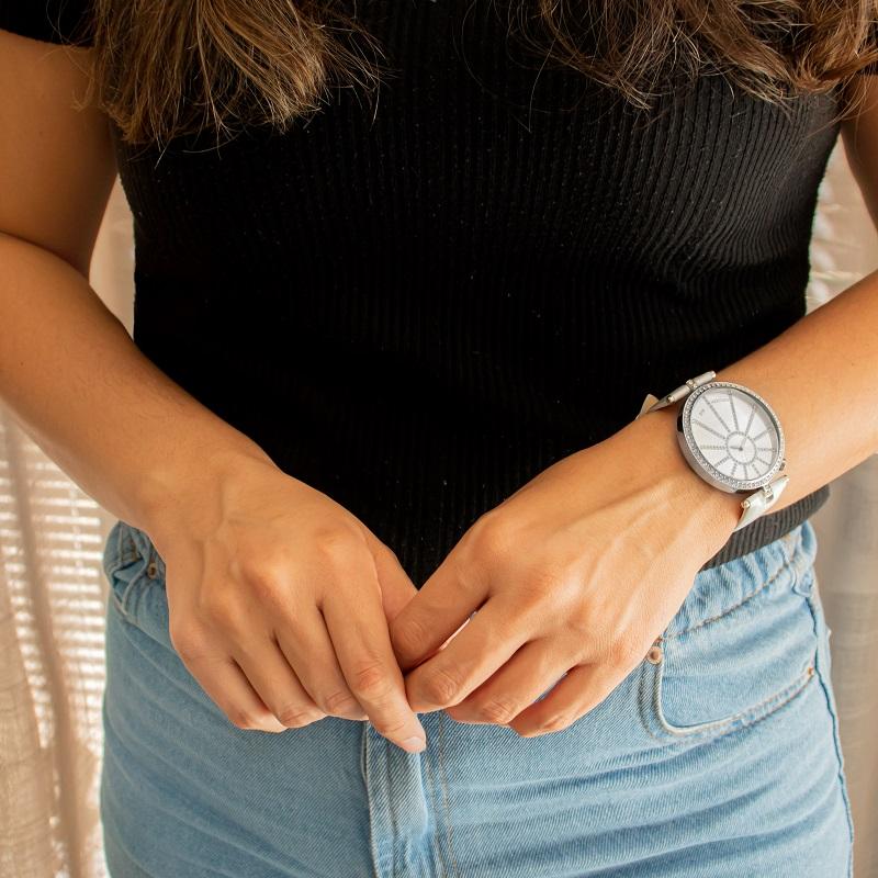 Kit Relógio Feminino Champion Ana Hickmann Analógico Couro AH28348Q Cristais - 2