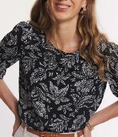 Blusa em Viscose com Manga Bufante e Estampa Floral - 1