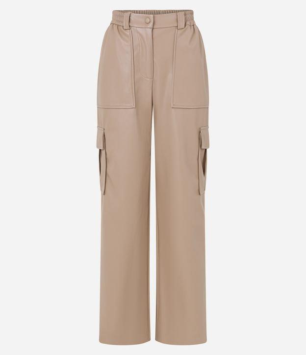 Calça Reta em Material Sintético com Bolsos Laterais - 1