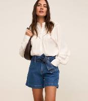 Short Cintura Alta em Jeans com Cinto de Tecido Pespontado - 3