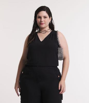 Blusa sem Manga com Decote V e Texturas Curve & Plus Size