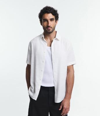 Camisa Comfort em Algodão Texturizado com Listras