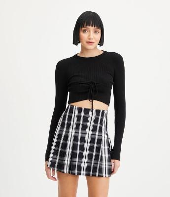 Blusa Cropped em Tricô com Busto Marcado e Amarração