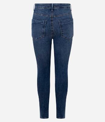 Calça Skinny em Jeans com Elastano
