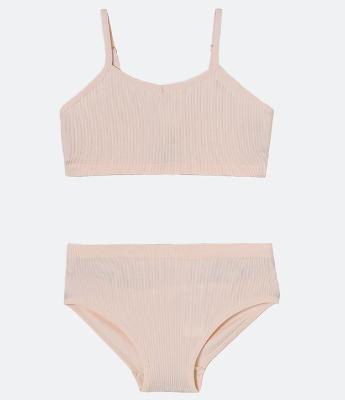 Conjunto Sutiã e Calcinha Infantil Canelado e Sem Costura - Tam 8 a 14 Anos