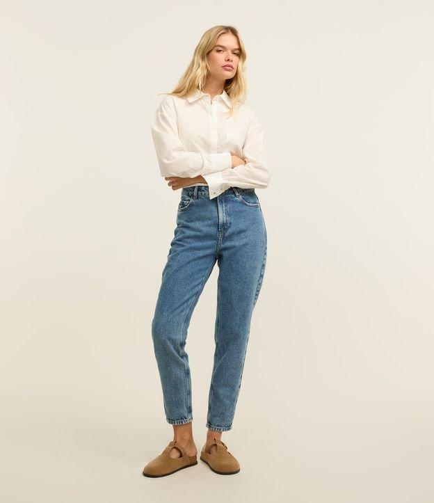 Calça Mom Básico Jeans com Cintura Alta e Barra Dobrada - 4