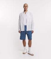 Bermuda Cargo em Alfaiataria com Bolsos - 1