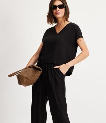 Blusa em Viscose com Decote V