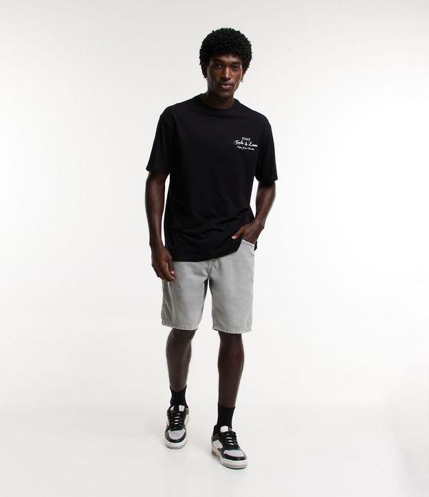 Bermuda Slim em Sarja Marmorizada com Bolsos - 1