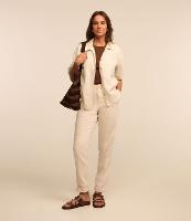 Calça Reta Alfaiatada em Sarja com Bolsos e Barra Dobrada - 3