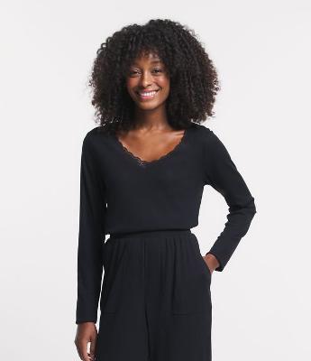 Blusa de Pijama em Ribana com Renda no Decote