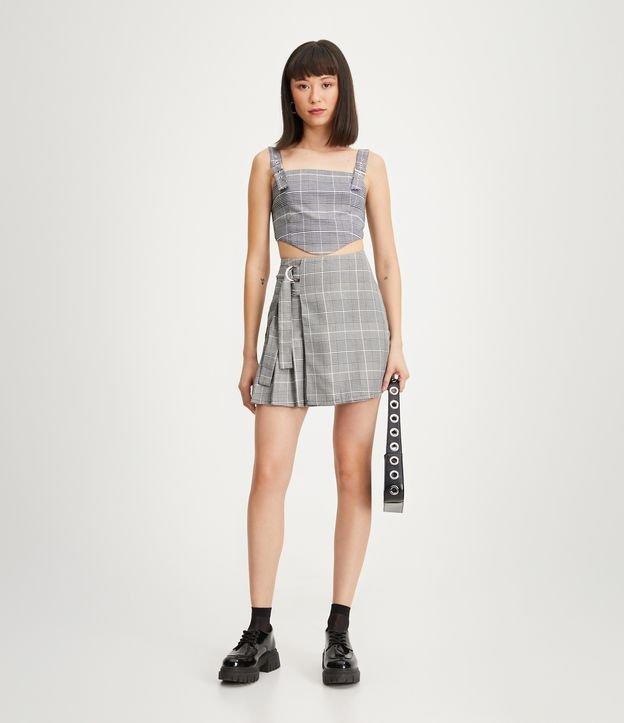 Saia Curta Alfaiataria Xadrez com Argolinhas Laterais - 1