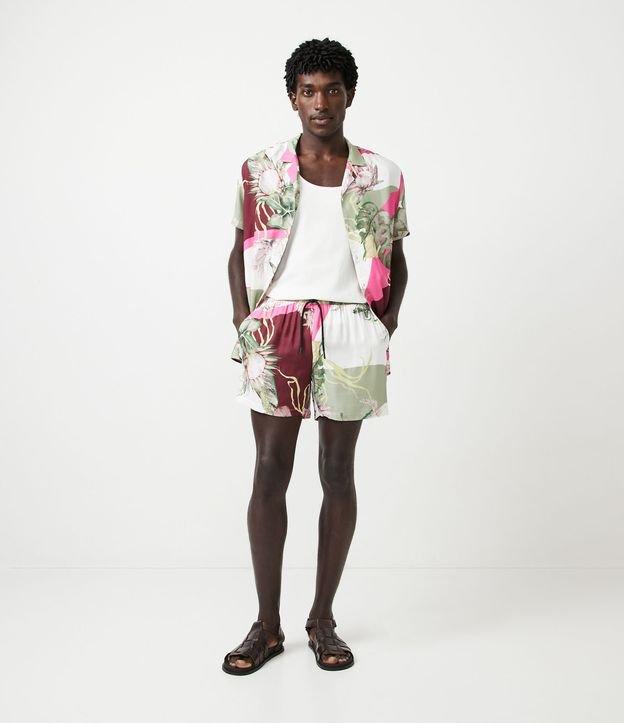 Bermuda em Viscose com Estampa Floral - 1