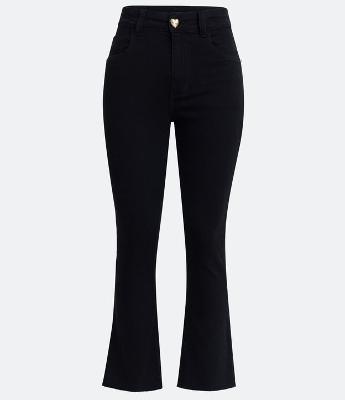 Calça Cropped em Sarja com Botão de Coração