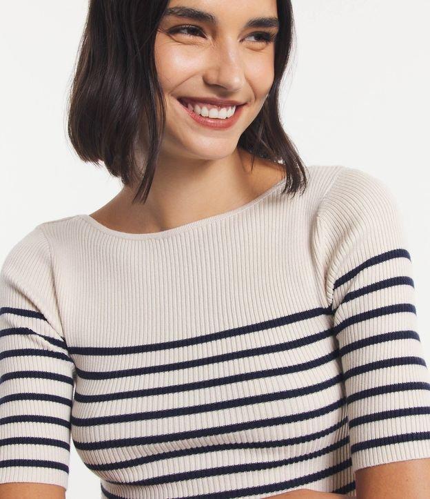 Blusa em Tricõ com Textura Canelada e Estampa Listrada - 1
