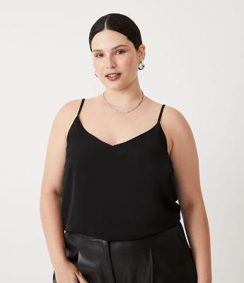 Blusa Regata Básica em Crepe Curve & Plus Size