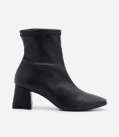 Bota Salto Bloco Médio com Cano Baixo e Bico Quadrado - 1