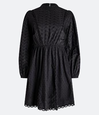 Vestido Curto em Algodão com Golinha Alta e Manga Bufante