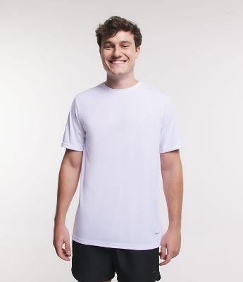 Camiseta Esportiva Básica com Proteção UV e Manga Curta