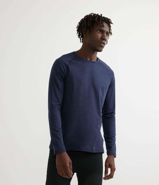 Camiseta Térmica Esportiva com Cava Raglan e Manga Longa - 1