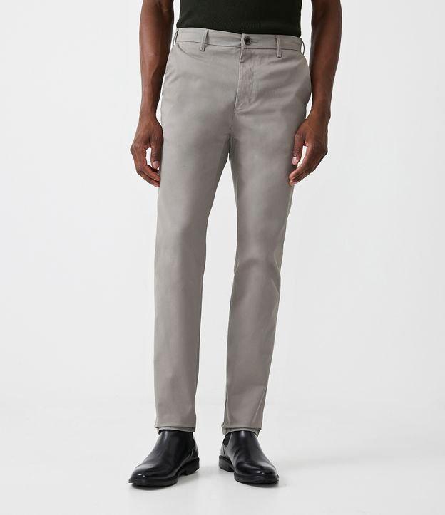 Calça Slim Básica em Sarja com Elastano - 2