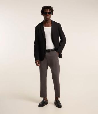 Calça Básica Slim Cropped Alfaiatada com Elastano