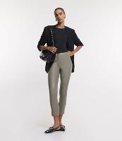 Calça Skinny com Material Sintético e Abotoamento Frontal - 1