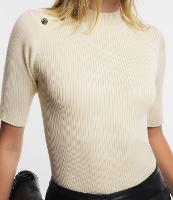 Blusa em Viscose com Botões no Ombro e Textura Canelada - 1