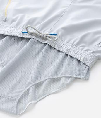 Bermuda Esportiva com Blocos de Cor e Bolsos com Zíper