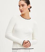 Blusa em Tricô com Detalhes em Ondinhas Contrastantes nas Barras - 1