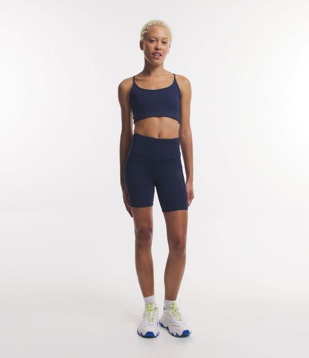 Bermuda Esportiva em Poliamida com Cós Largo - 1