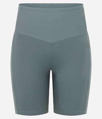 Bermuda Esportiva em Poliamida com Cós Largo