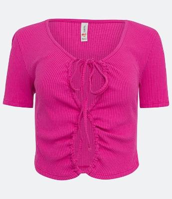 Blusa Cropped em Ribana com Manga Curta e Vazado com Amarração