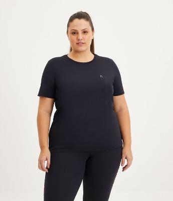 Camiseta Esportiva com Tecnologia Dry Curve & Plus Size