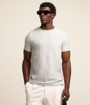 Camiseta Muscle com Textura de Listras