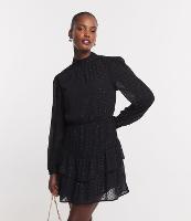 Vestido Curto Texturizado com Gola Alta com Botão - 1