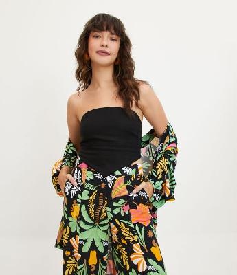 Blusa Cropped Tomara que Caia com Ponta na Barra