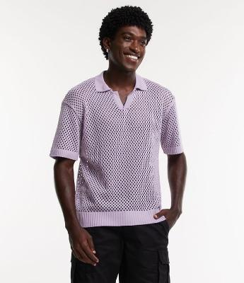 Camisa Polo Boxy Efeito Crochê com Gola V e Textura Vazada