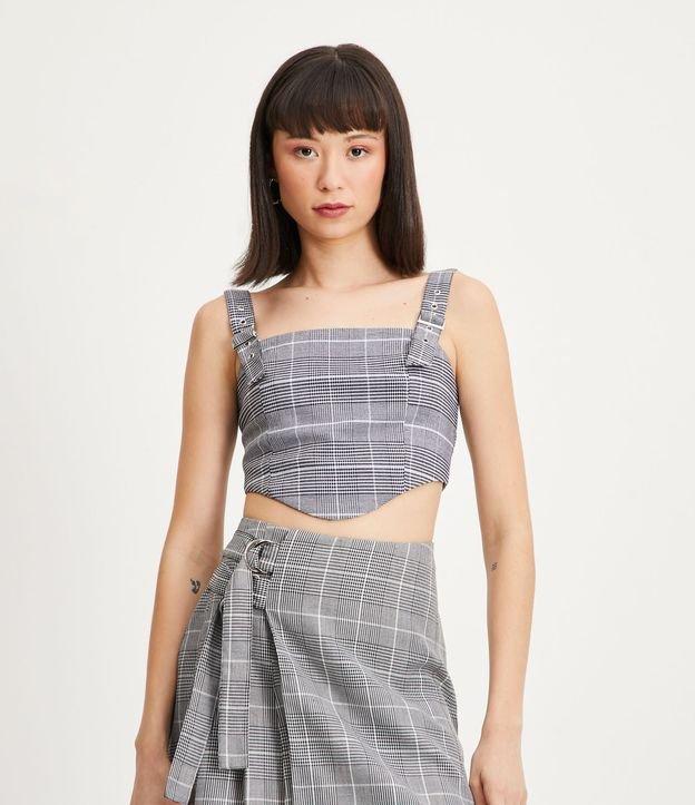Blusa Cropped em Jacquard Xadrez com Fivelas nas Alças - 1