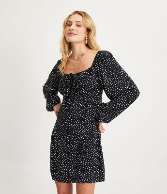 Vestido Curto em Viscose com Manga Longa e Estampa Poá Diferenciado