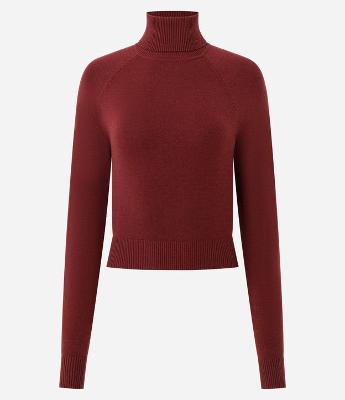 Blusa em Tricô com Gola Alta e Manga Longa