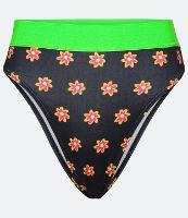 Short Hot Pants Floral Cavado com Cós Contrastante - 2