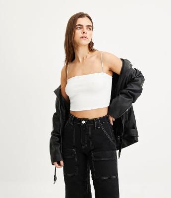 Blusa Cropped de Alça em Ribana Texturizada