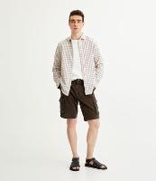 Bermuda Cargo em Sarja Lavada com Elastano e Detalhes de Cadarço - 1