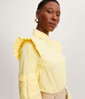 Camisa em Tricoline com Bolso Cargo e Babado - 1