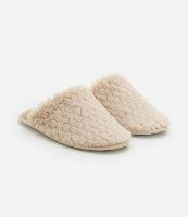 Pantufa Fechada com Pelinhos em Escamas - 2